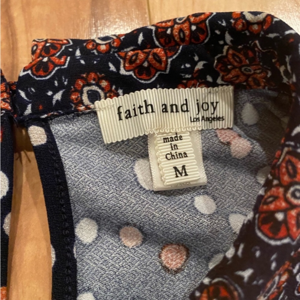 Faith and Joy Blouse—M - Picture 2 of 4